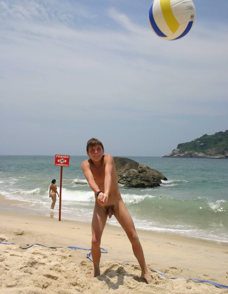 Brazilian val-ball goddess - People who practice nudism also believe that everyone is equal, regardless of circumstances