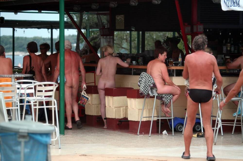 Outdoor diner view - Nudism in the Modern World