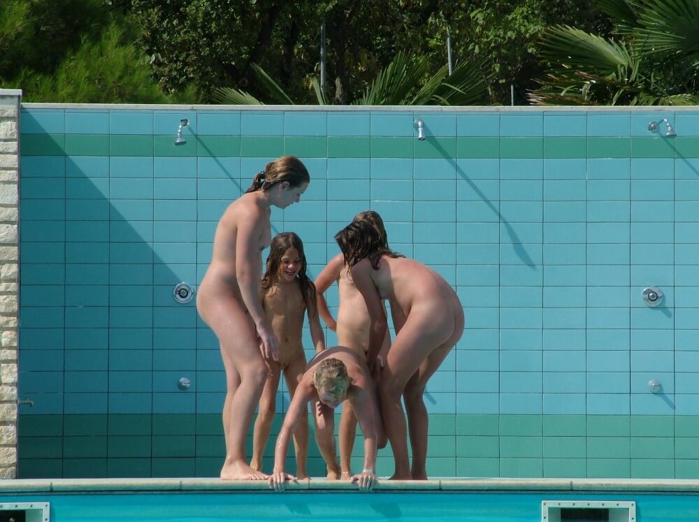 FKK Outdoor Children Pool pics - A nudist values the connection with nature and the human body