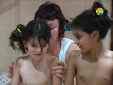 Naturist Freedom: Girls In Sauna upd - Pure naturism teaches us to accept ourselves and others without judgment or criticism