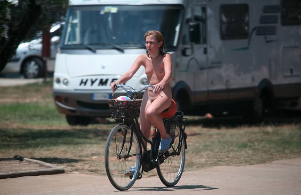 Leaving the Outdoor Site pics - Naturism and nudism as a philosophy of respect for oneself and the world around us
