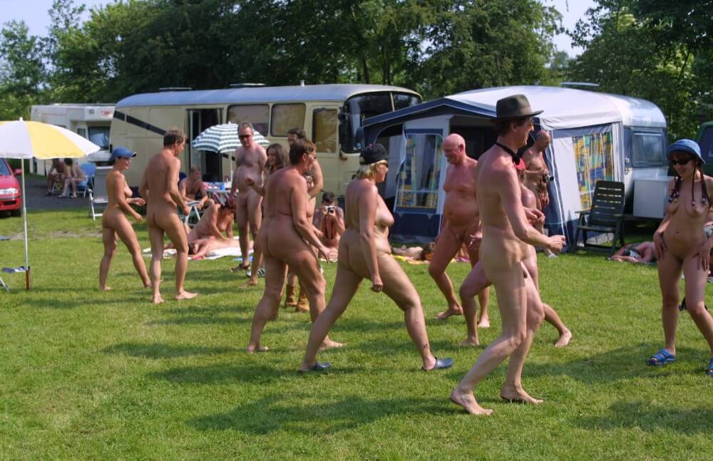 Holland Green Relaxations photos - Nudism as a way to overcome body image issues and stereotypes