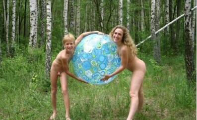 Crimea Family Sand Profile photo gallery - Naturists are open to the world and the environment