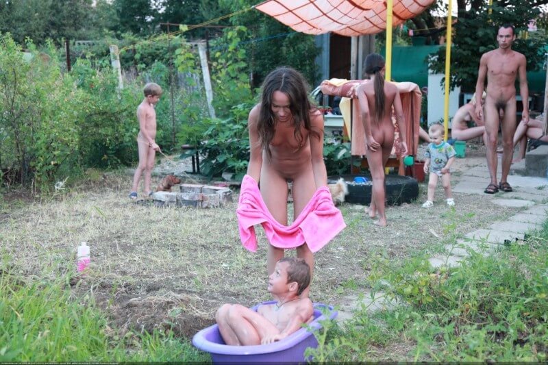 Green barrel of fun-grassy fields of gold photos - Nudity should be natural
