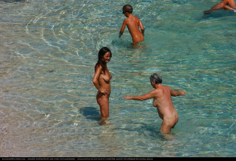Ula FKK Beach Camping Big gallery - Naturists respect each other and those around them