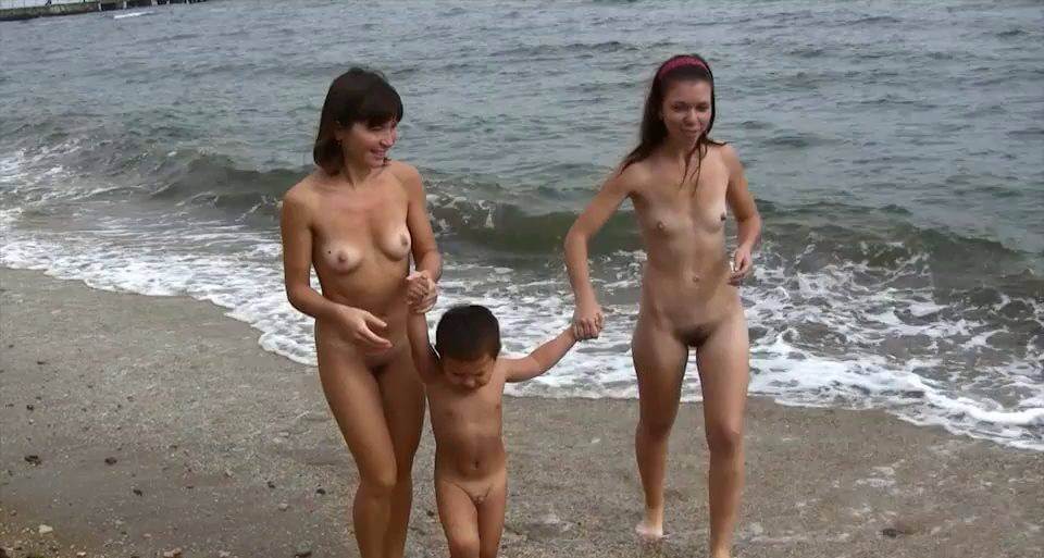 Land and Sea Naturism vol 1 - Naturism and nudism help you overcome your fears