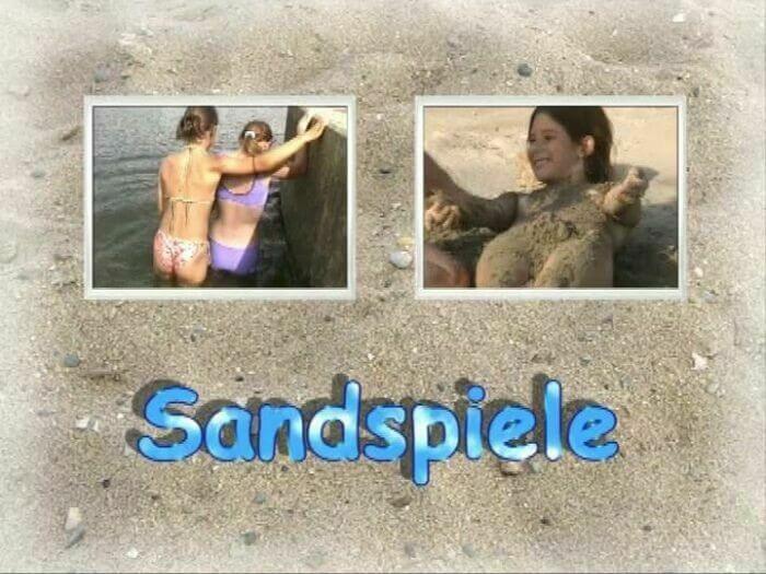 Naturistin: Sandspiele - Naturism and nudism are a philosophy of respect