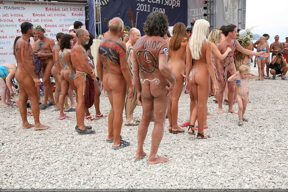 Premium Content 48 - Promoting nudism to the masses