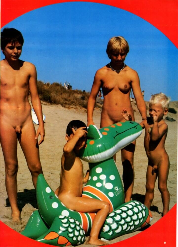 Jung und Frei Nr 15 - Naturism and nudism as a path to inner freedom, harmony, and acceptance