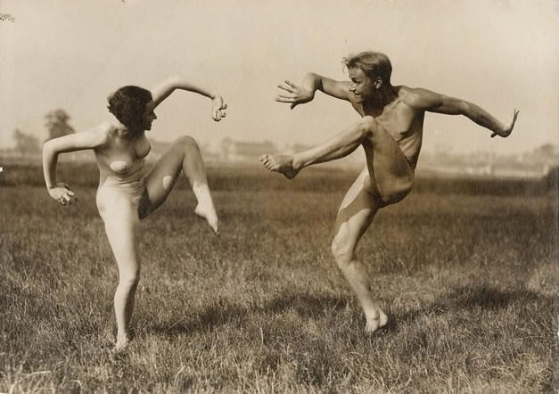 Jazz, dancing and naturism - The idea of being naked is good