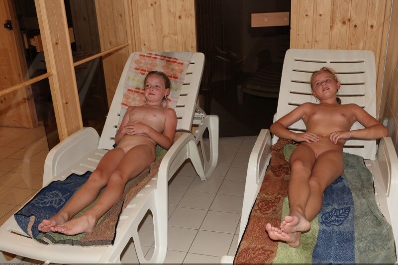 Record center relaxation photos - Nudism supports personal freedom and individuality