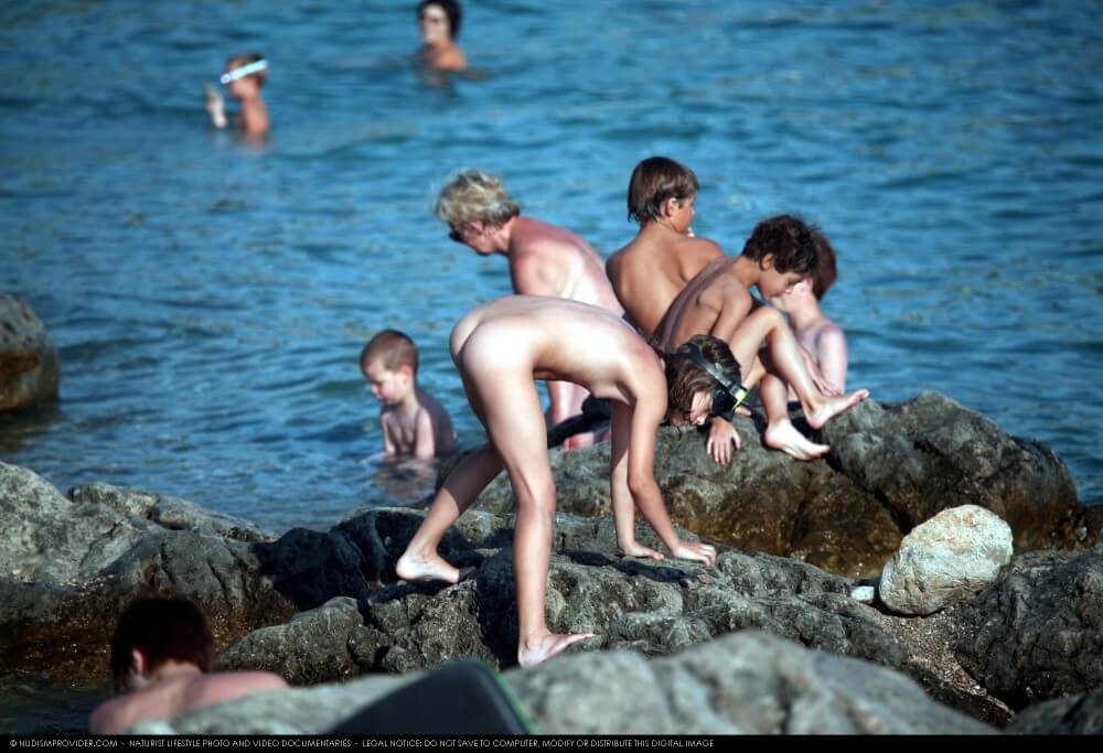 Summer day on the Black Sea photos - Stereotypical perceptions of nudists