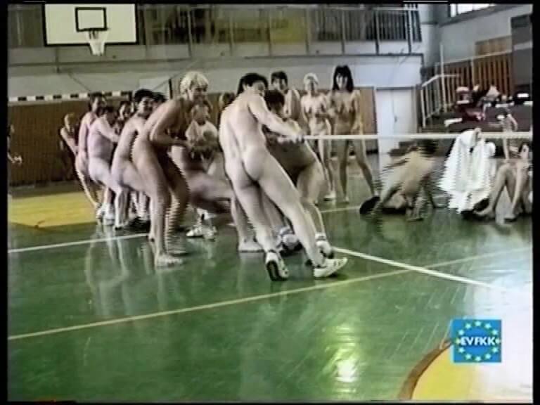 Helios Natura: Hip Hip Natura Eurovid FKK - Stereotypical perceptions of nudists