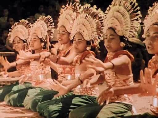 Legong Dance of the Virgins 1935 - Events with completely naked people