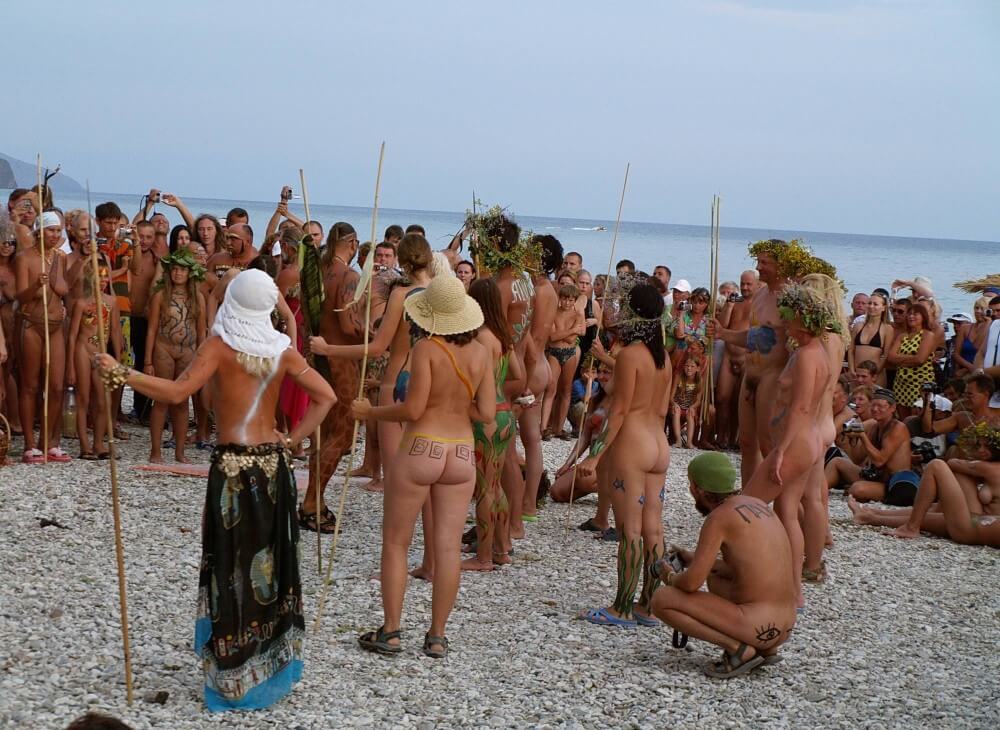 Naturist Party Mega Bash pics - A spontaneous movement toward nudity