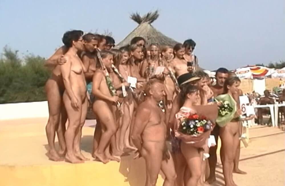 Miss Teen JR. Pageants # 20 video Sunat Natplus Full HD - They value simplicity and naturalness, and encourage people not to feel self-conscious about being naked